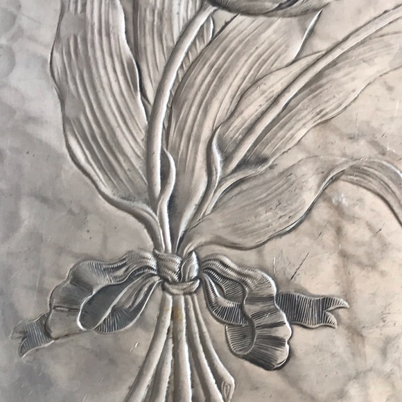 MID CENTURY MODERN ETCHED ALUMINUM TRAY by RODNEY KENT - Picture 4 of 15